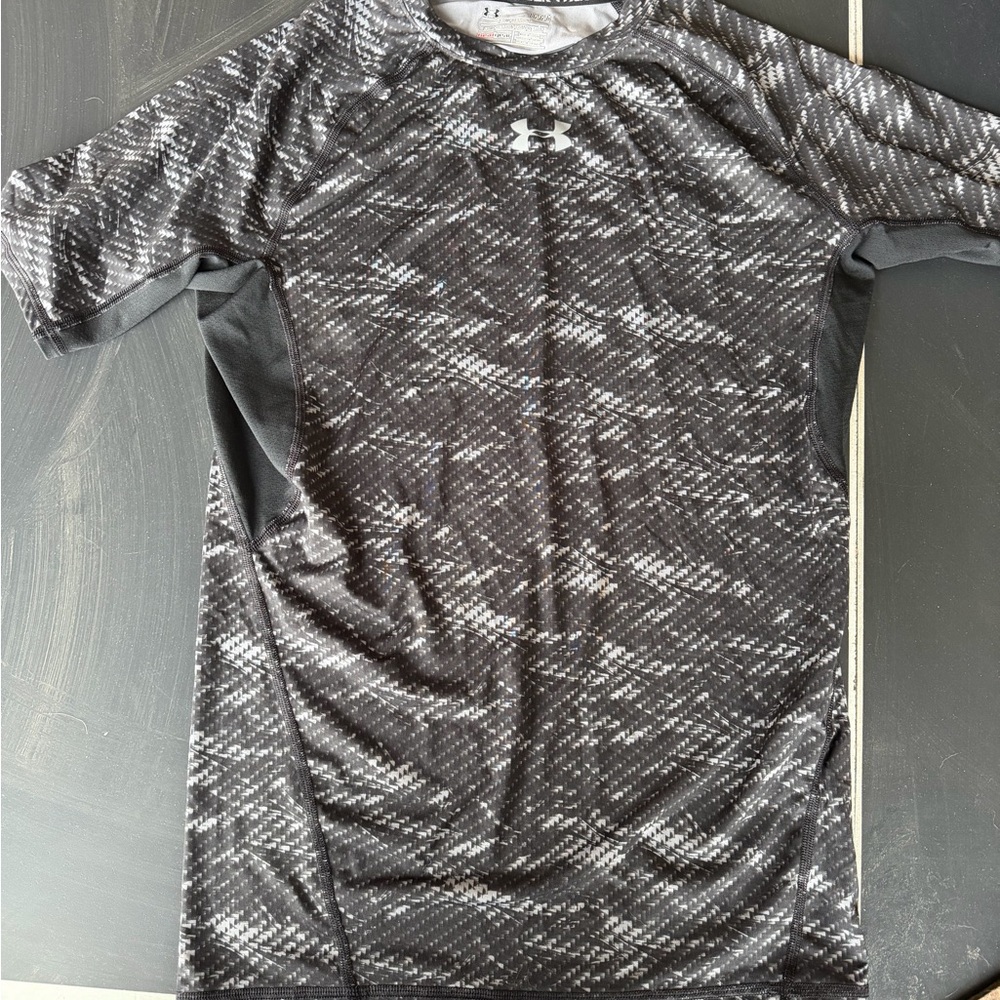 Under Armour Men's Dynamic Black and Gray Compression Tee